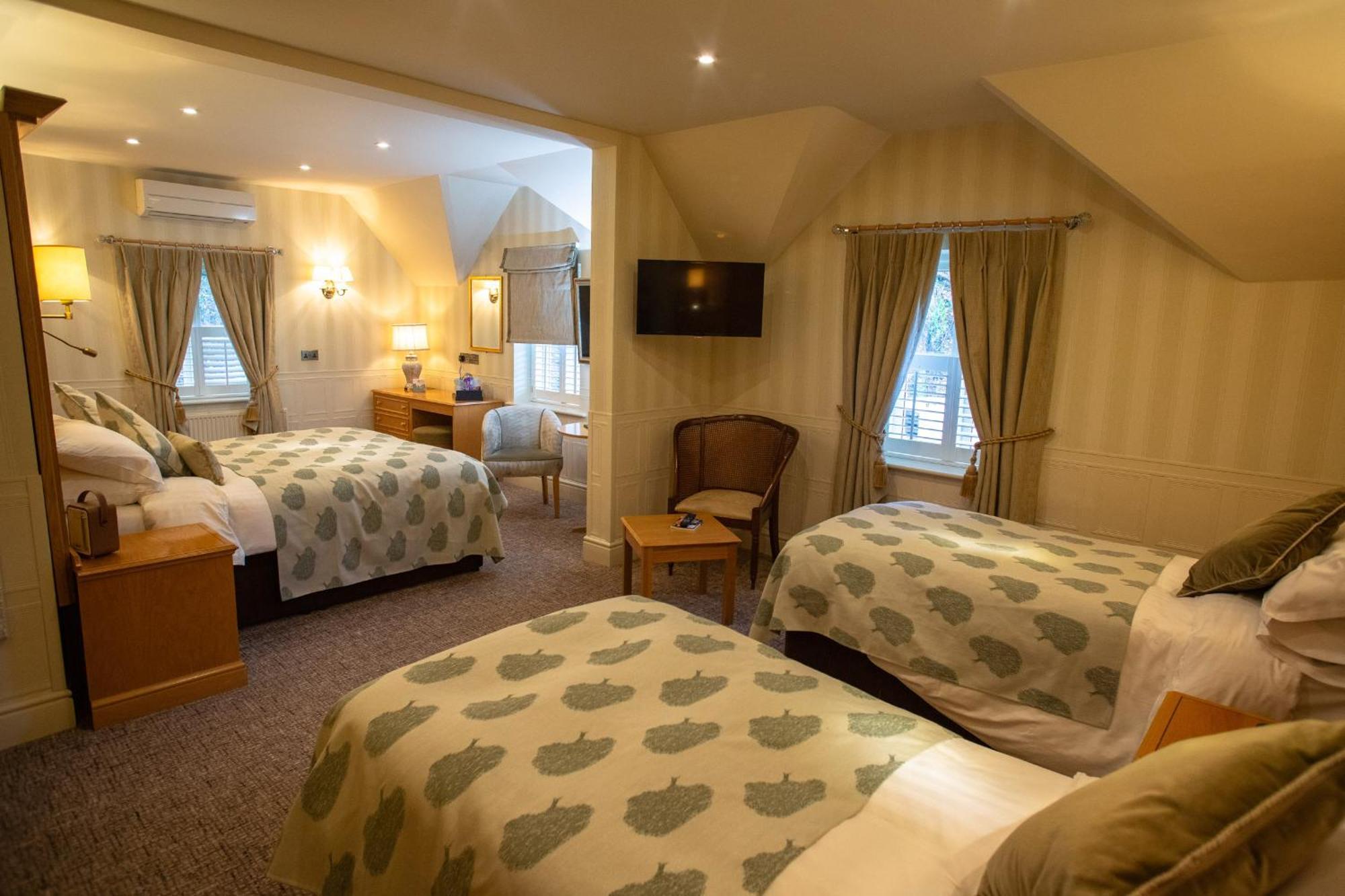 Royal Oak Hotel Бетс-и-код Екстериор снимка